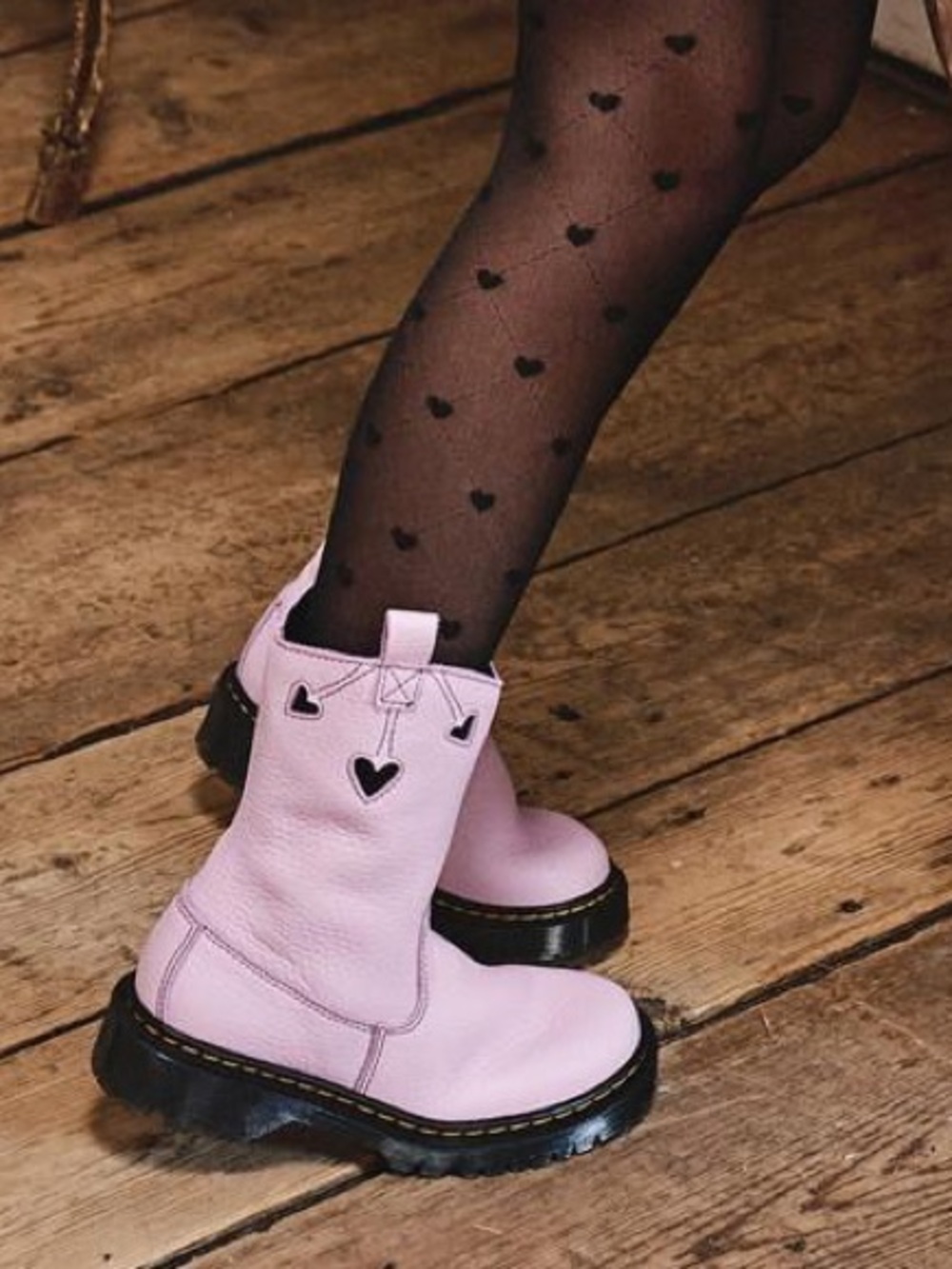 Dr Martens Bex Heart P-O Boot Junior Size 4